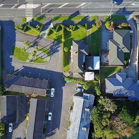 Coronation Court Motel Ню Плимут Екстериор снимка